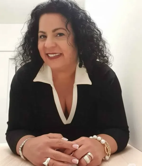 הלנה מטוטי - יועצת זוגית ומשפחתית